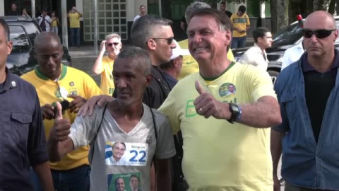 Brasil decide su futuro en las urnas con el mundo pendiente del resultado Brasil decide su futuro en las urnas con el mundo pendiente del resultado