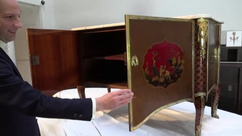 Se subastan en París dos de los muebles de María Antonieta Se subastan en París dos de los muebles de María Antonieta
