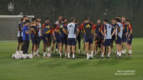 Primer entrenamiento de la selección española en Qatar Primer entrenamiento de la selección española en Qatar