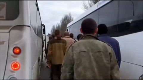 Nuevo intercambio de soldados en la guerra de Ucrania Nuevo intercambio de soldados en la guerra de Ucrania