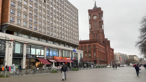 Berlín intensifica las restricciones en la vida pública para los no vacunados Berlín intensifica las restricciones en la vida pública para los no vacunados