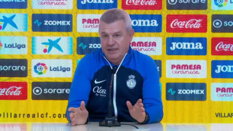 Setién pide paciencia a la afición tras la derrota: "A mí no me gusta suicidarme" Setién pide paciencia a la afición tras la derrota: "A mí no me gusta suicidarme"