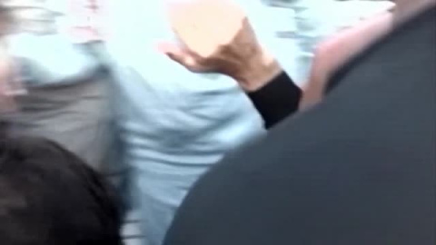 El ex primer ministro paquistaní Imran Khan, herido de bala durante una protesta El ex primer ministro paquistaní Imran Khan, herido de bala durante una protesta