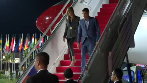 Sánchez aterriza en Bali para participar en la cumbre de líderes del G20 Sánchez aterriza en Bali para participar en la cumbre de líderes del G20