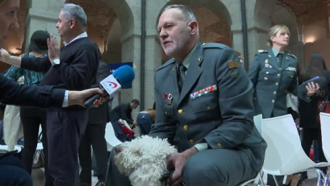 Perros policía se jubilan en la gala de Héroes de Cuatro Patas Perros policía se jubilan en la gala de Héroes de Cuatro Patas