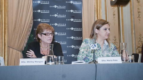 Shirley Mangini durante la presentación del libro Maruja Mallo. Shirley Mangini durante la presentación del libro Maruja Mallo.
