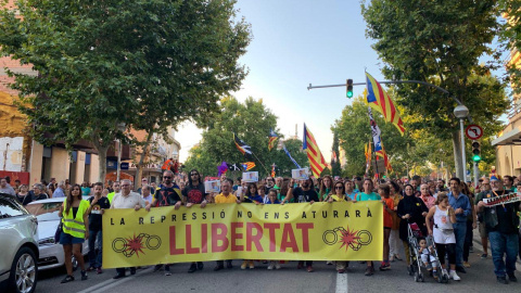 Capçalera de la manifestació d'aquest dissabte a Sabadell per reclamar l'alliberament dels CDR empresonats. PÚBLIC