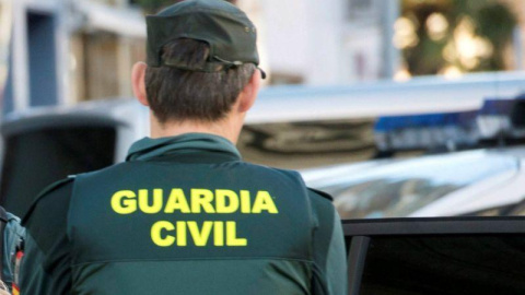 Imagen de archivo de un guardia civil. EFE