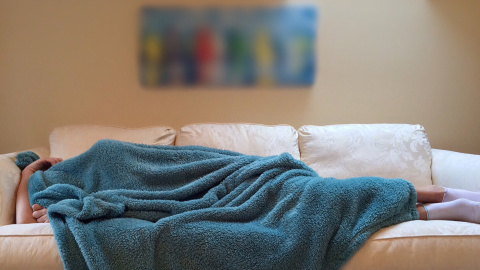 Una duración ‘normal’ del sueño oscilaría, para la mayoría de las personas jóvenes, entre 7 y 8 horas. / Pixabay