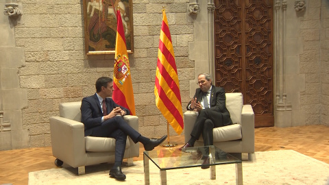 Sánchez propone a Torra iniciar en febrero la mesa de diálogo