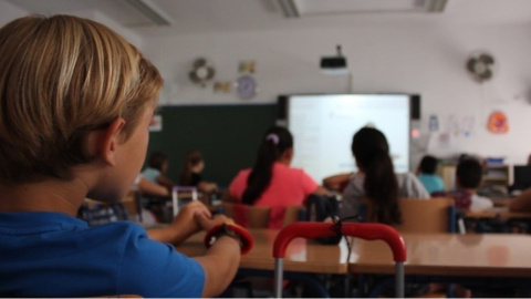 Los pediatras proponen una apertura gradual de los colegios en función de edad y situación epidemiológica