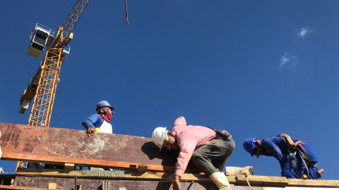 El sector de la construcción ha recuperado en mayo más de la mitad de las empresas y un tercio del empleo que perdió en marzo y en abril. / PEXELS - Pedro Palazzo