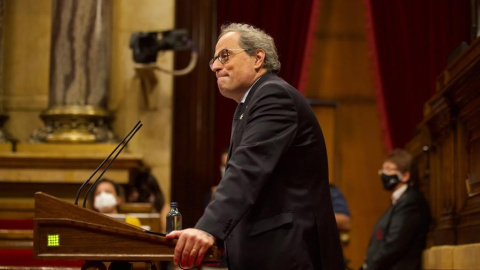 El president de la Generalitat, Quim Torra, en el debat parlamentari sobre la situació política creada després de la decisió de Joan Carles I d'abandonar el territori de l'Estat espanyol. EFE/Enric Fontcuberta