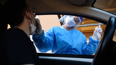 Test de coronavirus en la entrada del hospital psiquiátrico Santa Maria della Pieta en Roma. /Europa Press