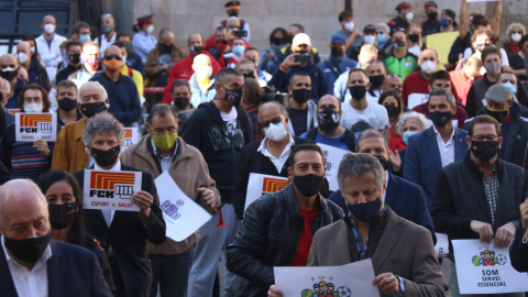 Alguns dels concentrats en la mobilització del sector de l'esport a Barcelona.