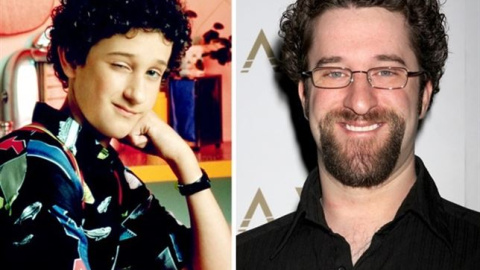 El actor Dustin Diamond, en la época en la que interpretaba a Screech y en otra foto más reciente. / CordonPress