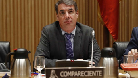 El presidente de SEPI, Vicente Fernández Guerrero, durante la Comisión de Industria del Congreso para explicar la situación en la que se encuentra el contrato firmado con Arabia Saudí para el suministro de cinco corbetas. / EFE - J.J.GUILLE