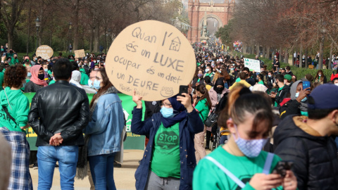 Manifestacio en defensa del decret de l'habitatge tombat pel TC.