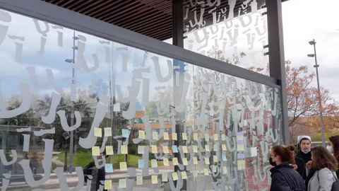 Exposición sobre violencias machistas en las aulas