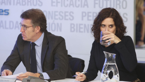 El presidente de la Xunta de Galicia, Alberto Núñez Feijóo y la presidenta de la Comunidad de Madrid, Isabel Díaz Ayuso, a 12 de noviembre de 2019.