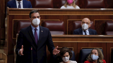26/05/2021.- El presidente del Gobierno, Pedro Sánchez, durante su intervención en la sesión de control al Ejecutivo de este miércoles en el Congreso. EFE/ Emilio Naranjo