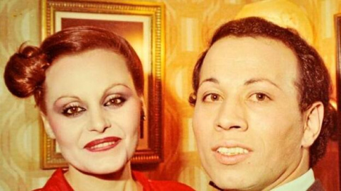 Rocío Durcal junto a Paco España.