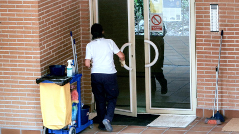 25/08/2021 Trabajadora limpieza