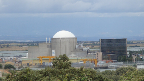 Vista de la central nuclear de Almaraz (Cáceres), operada por las tres grandes eléctricas (Iberdrola, Endesa y Naturgy).