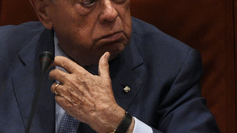 El expresidente catalán Jordi Pujol comparece en el Parlamento de Catalunya en Barcelona el 26 de septiembre de 2014.