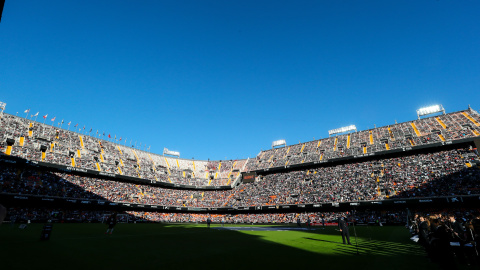 07/11/2021 Grada de Mestalla durante el partido de la Liga Santander entre el Valencia CF y Atlético de Madrid