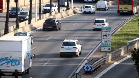 Zona de Baixes Emissions a la Ronda de Dalt.