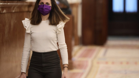 03/03/2022. La ministra de Derechos Sociales y Agenda 2030, Ione Belarra, a su llegada al Congreso de los Diputados, a 02/03/2022.