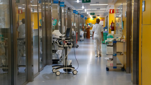 Un passadís de l'UCI de Vall d'Hebron que atén pacients covid. Imatge del 6/8/2021