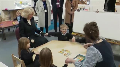 Camila de Cornualles acude a su primer acto como reina consorte Camila de Cornualles acude a su primer acto como reina consorte