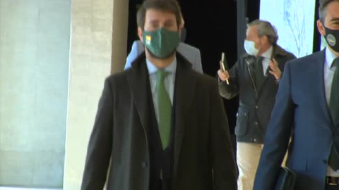 El PP y Vox comienzan las negociaciones en Castilla y León El PP y Vox comienzan las negociaciones en Castilla y León