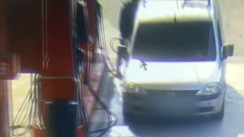 500 clientes se marchan sin pagar de las gasolineras del País Vasco durante este año. 500 clientes se marchan sin pagar de las gasolineras del País Vasco durante este año.
