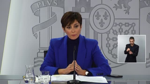 El Gobierno descarta por ahora reformar la ley del 'sí es sí' y el PP la tilda de "chapuza" El Gobierno descarta por ahora reformar la ley del 'sí es sí' y el PP la tilda de "chapuza"