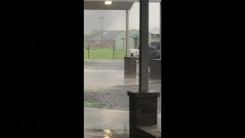 Un enjambre de tornados en Luisiana deja dos muertos a su paso Un enjambre de tornados en Luisiana deja dos muertos a su paso