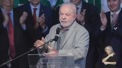 Lula afronta su nuevo mandato al frente de un gran gobierno de coalición Lula afronta su nuevo mandato al frente de un gran gobierno de coalición