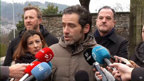 Sémper acusa a Sánchez de no querer enfrentarse a Podemos para cambiar la ley del 'sólo sí es sí' Sémper acusa a Sánchez de no querer enfrentarse a Podemos para cambiar la ley del 'sólo sí es sí'