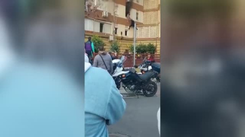 15 personas resultan heridas en el incendio de un edificio en Sevilla 15 personas resultan heridas en el incendio de un edificio en Sevilla