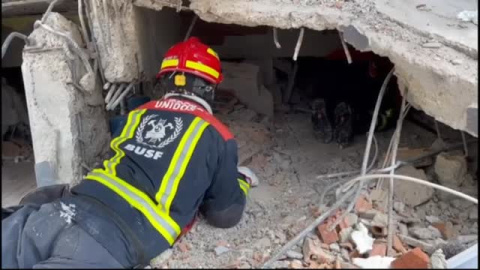 "¡Localizada!", el grito de esperanza de los equipos de rescate españoles en Turquía "¡Localizada!", el grito de esperanza de los equipos de rescate españoles en Turquía