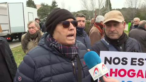 El gobierno aprueba el recorte del trasvase ante las protestas de los regantes en Moncloa El gobierno aprueba el recorte del trasvase ante las protestas de los regantes en Moncloa