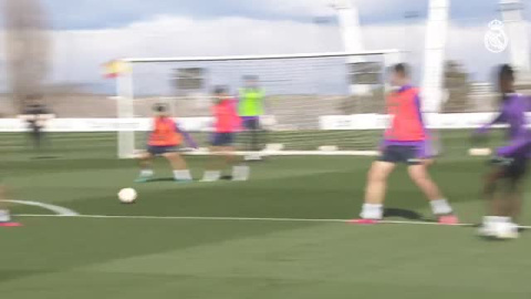 El Real Madrid vuelve al trabajo y ya prepara el Clásico de Copa El Real Madrid vuelve al trabajo y ya prepara el Clásico de Copa