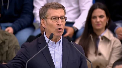 Feijóo asegura que no va a "insuflar aire" a un Gobierno "en tiempo de descuento" Feijóo asegura que no va a "insuflar aire" a un Gobierno "en tiempo de descuento"