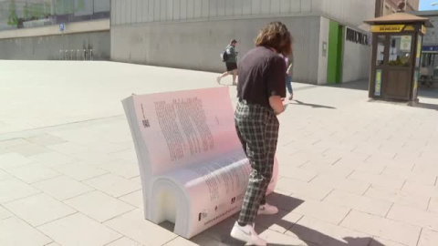 La escritora mallorquina Joana Marcús es un todo un fenómeno entre los más jóvenes La escritora mallorquina Joana Marcús es un todo un fenómeno entre los más jóvenes