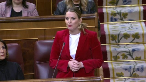 Montero en el Congreso: "Les pido que no nos levantemos de la mesa hasta llegar a un acuerdo" Montero en el Congreso: "Les pido que no nos levantemos de la mesa hasta llegar a un acuerdo"