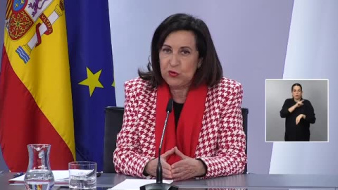 Robles anuncia que la princesa Leonor comenzará su formación militar en septiembre Robles anuncia que la princesa Leonor comenzará su formación militar en septiembre