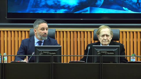 Abascal carga contra los medios de comunicación por el "acoso mediático" a Ramón Tamames Abascal carga contra los medios de comunicación por el "acoso mediático" a Ramón Tamames