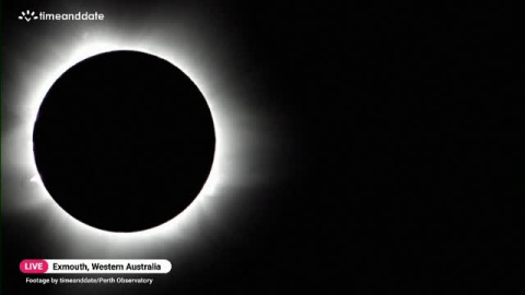 Espectacular eclipse solar total desde el noroeste de Australia Espectacular eclipse solar total desde el noroeste de Australia